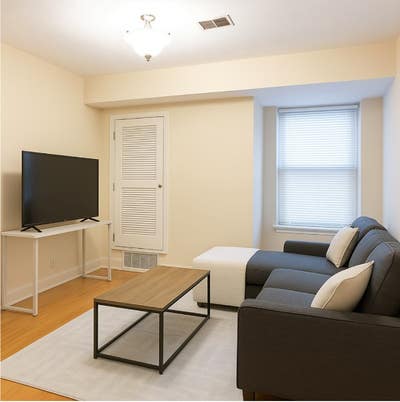 Private Bedroom for Rent in Student_Only Unit Main Photo