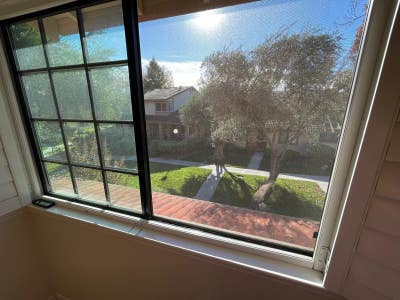 Charming Master Bedroom in Blossom Valley Townhous Main Photo