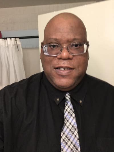 Room wanted in Santa Clarita, Los Angeles, CA Main Photo