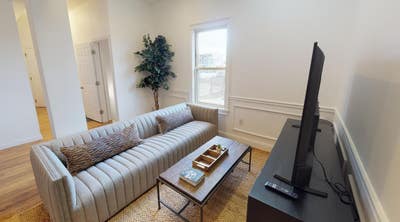  Elegant Andrew Square Apt near Red Line Main Photo