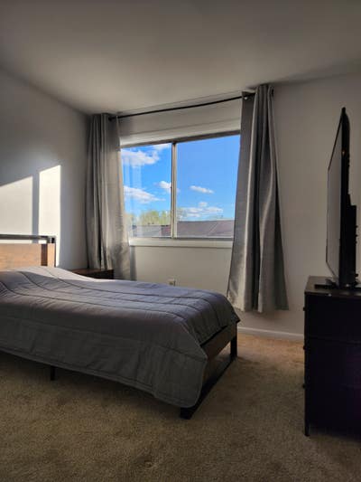 Private Room For Rent Main Photo