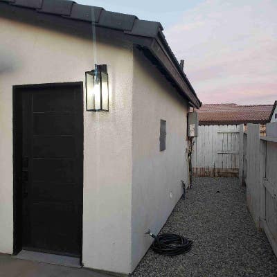 Electricitygaswater and free wifi included! Main Photo