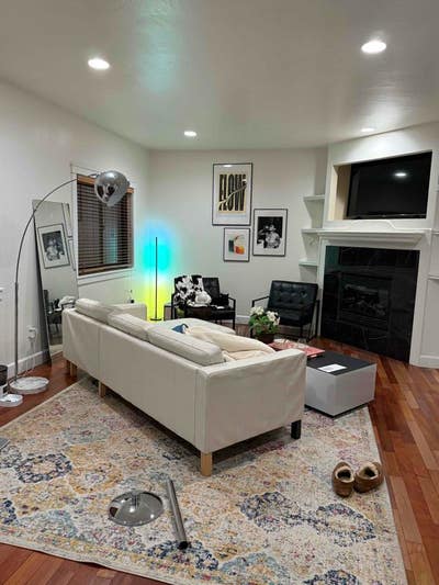 Cozy Co_Living in the prime location of Lakewood! Main Photo