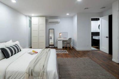 3 bedroom and 2 bathroom duplex apt fully furnishe Main Photo