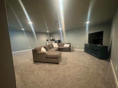 Basement rent full or just a room  Main Photo