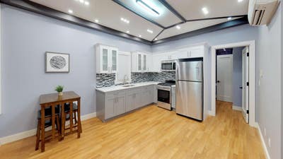  Updated Bushwick Apt Near the L, M, and J Lines Main Photo