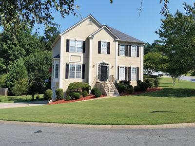 Furnished room in Marietta (east cobb) Main Photo