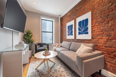 Prince st apt Main Photo