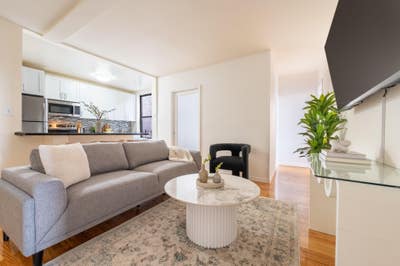 Harlem gem in prime location! Main Photo