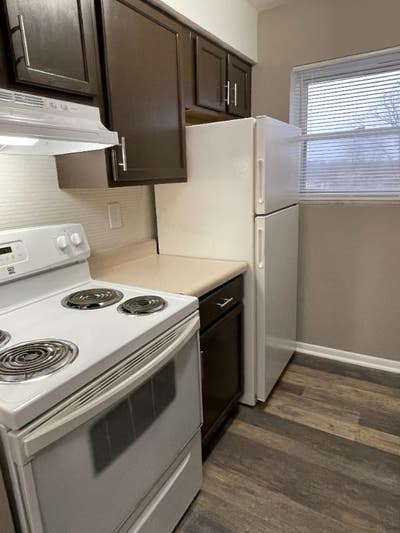 Recently Renovated 1 Bed 1 Bath Apartment Main Photo