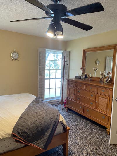 Furnished Room for rent Main Photo