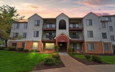 1 Bedroom Bathroom Penthouse Unit on Coggs Bill Dr Main Photo