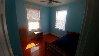 Room for RentGreat LocationUtilities Included Main Photo