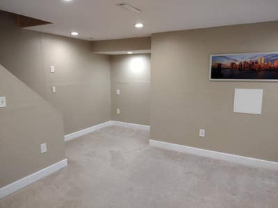 Finished basement in  cozy house Main Photo