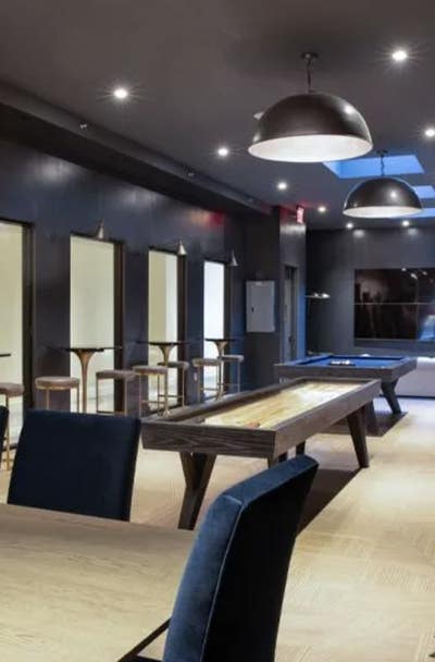 Expansive 4-Bedroom Corner Apartment Main Photo