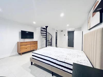 HUGE Room in Bushwick, with Private BathroomÂ #360 Main Photo