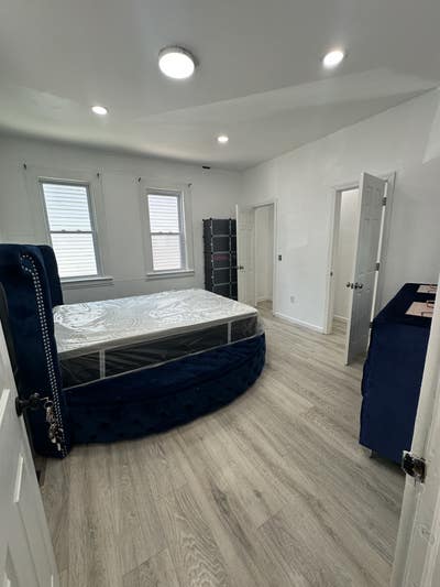 Room for rent Main Photo