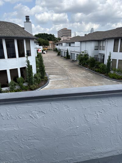 Galleria townhome Main Photo