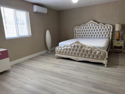 Cozy & newlyrenovated Las Vegas House with Patio o Main Photo