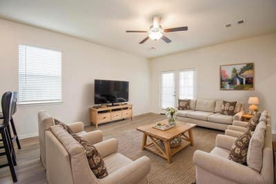 Top Katy Hotspots! Peaceful, Private, and Priced R Main Photo