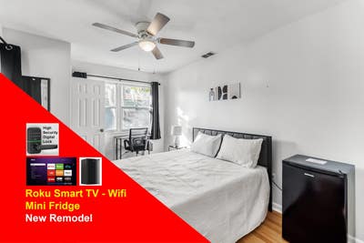  1 Mile from Jacksonville University | Cozy, Renov Main Photo