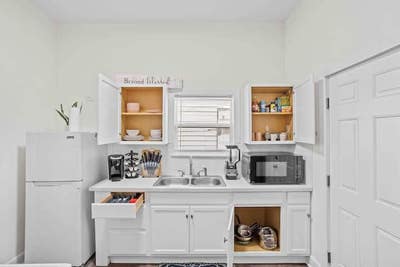 Cozy & Peaceful 2BR in Historic Third Ward | Near  Main Photo