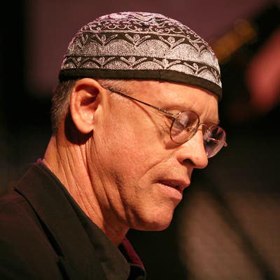 I'm Lynn Willard-an active senior & mountain ... Main Photo