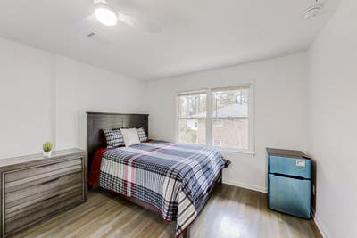  Newly Renovated Home in a Prime Location  Clean,  Main Photo