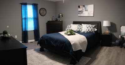 Brand New Large Beautiful Rooms, a 2 Minute Walk T Main Photo