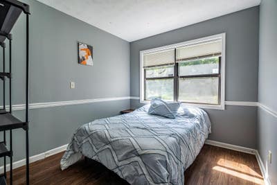 Professional Super Host 🤝Movein Fee Waived‼️Free  Main Photo