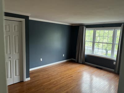 Room to rent in condo  Main Photo