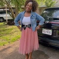 Female looking for a room in Dallas ASAP Main Photo