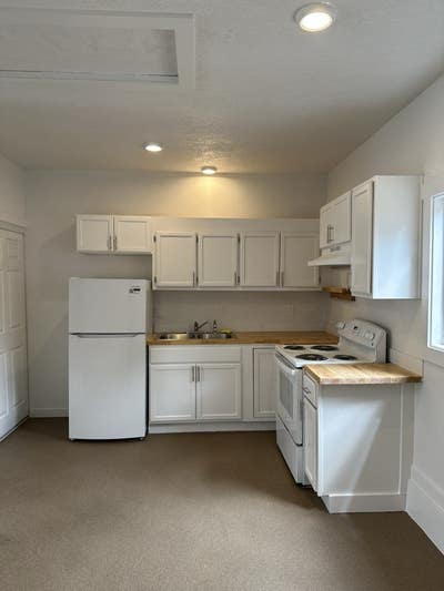 Beautiful Studio for renting  Main Photo