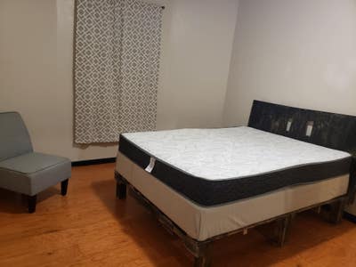 Double Room in 3bed apartment in Waterbury Main Photo
