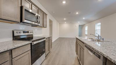 Sapphire Suites in New Home Main Photo