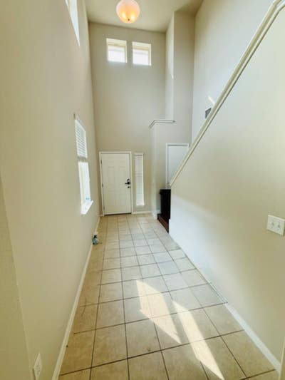 Room for Rent: No Security Deposit! Month_to_Mont Main Photo