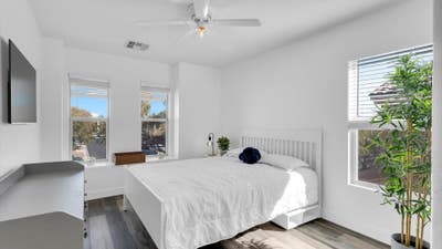 RARE FIND! Beautiful & Spacious Las Vegas Home Main Photo