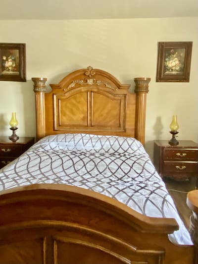 Master bedroom in Moorpark, private bathroom  Main Photo
