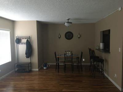Room Available in Beautiful Condo  Nice Location! Main Photo
