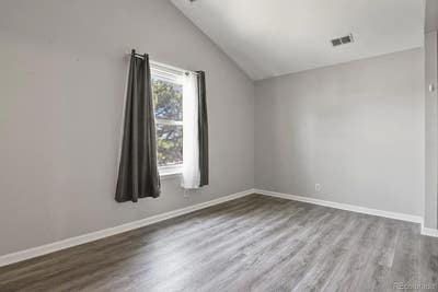 One Bedroom/Bathroom for Rent  Main Photo