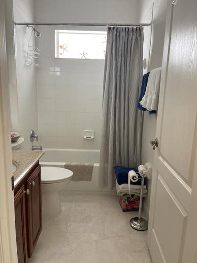 Two Bedrooms with shared bath  Main Photo