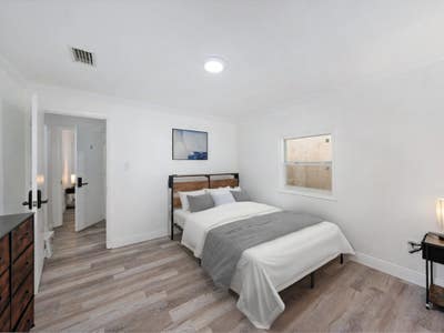 Comfy & homey St. Petersburg House Main Photo