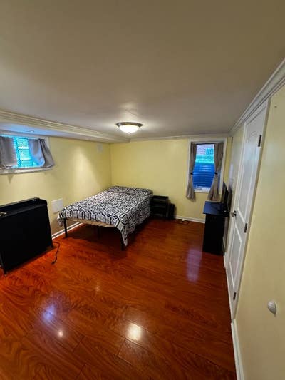 1 Bedroom Room Temple HillsMD_Available Now_$1100 Main Photo