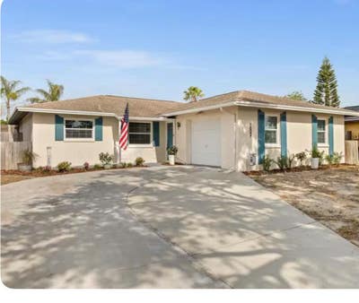 Pool Home Room Available  Main Photo