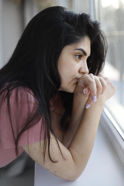 Responsible woman looking for West LA room Main Photo