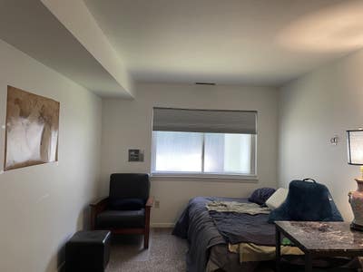 Extra room available, 1BR in 2BR condo Main Photo