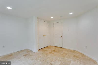 Opuluxe | Luxe on Loureiro Basement Unit Main Photo