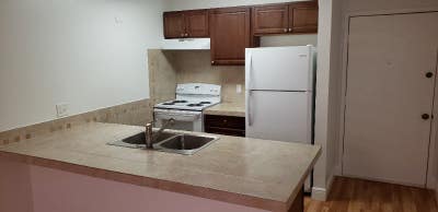 Reduced !!  Coral Springs 1BR Condo Main Photo