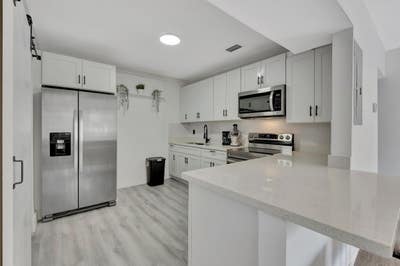  Modern Quality CoLiving in Miami | ðŸ›‹ï¸ Large Shar Main Photo
