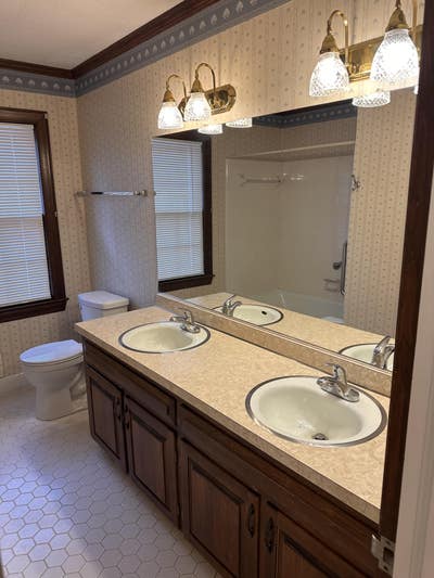Homey & spacious Raleigh House Main Photo